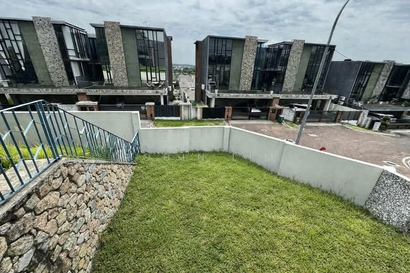 Semi-Detached House for Sale in Kangkar Pulai (Skudai) - Robin Lim - PropertyGuru.com.my