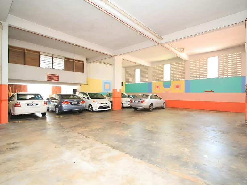 Hotel / Resort for Sale in George Town (Penang) - Enoch Tiu - Car Park - PropertyGuru.com.my