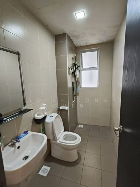 The Aliff Residences (Alif Utama) untuk Untuk Dijual - RM 355,000, Mac 2026 - Bathroom - PropertyGuru.com.my