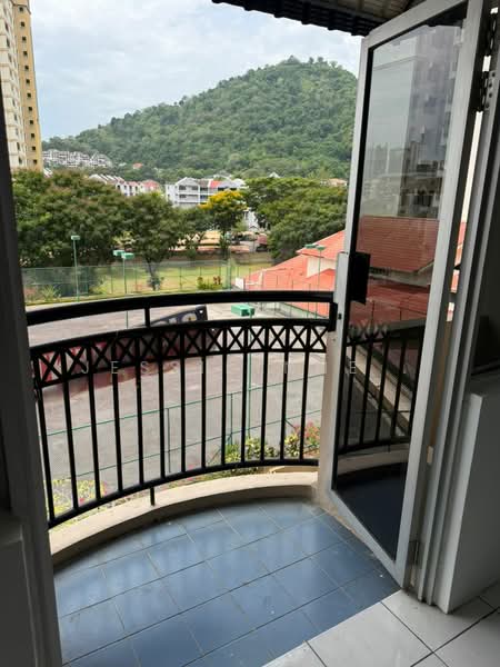 Taman Jubilee Phase 5 untuk Untuk Dijual - RM 380,000, Mac 2026 - Balcony - PropertyGuru.com.my