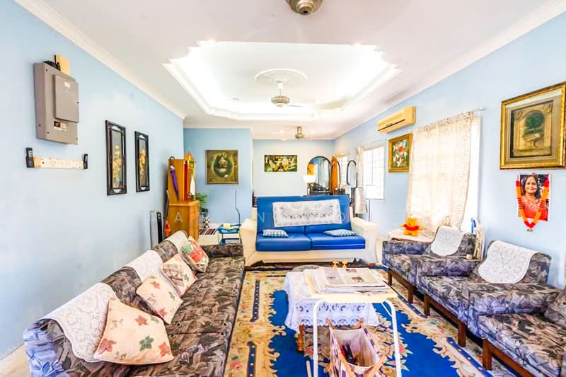 Bungalow for Sale in Port Dickson (Negeri Sembilan) - Aaron Wong - Living Room - PropertyGuru.com.my