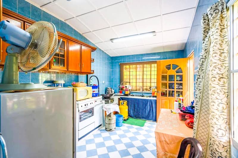 Bungalow for Sale in Port Dickson (Negeri Sembilan) - Aaron Wong - Kitchen - PropertyGuru.com.my