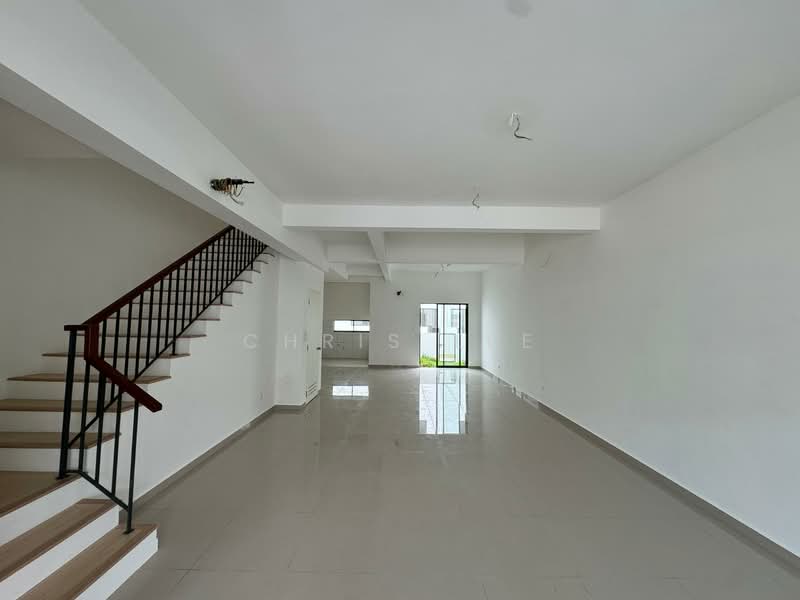2-storey Terraced House for Sale in Dengkil (Selangor) - Chris Lee - Living Room - PropertyGuru.com.my