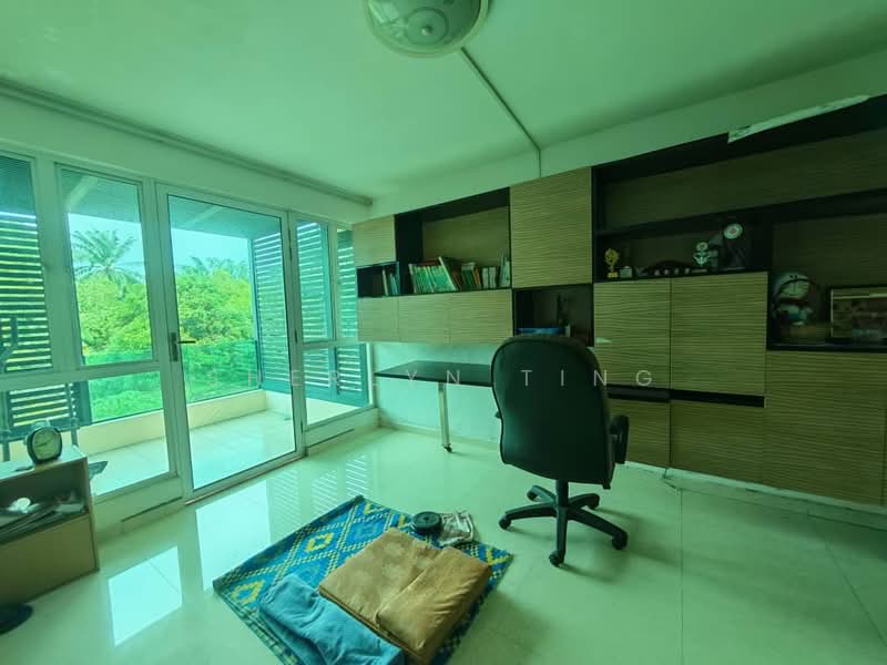 Semi-Detached House for Sale in Johor Bahru (Johor) - Sherlyn Ting - Study - PropertyGuru.com.my