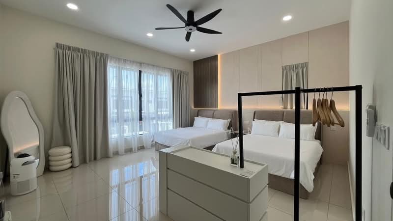 Cluster House for Sale in Taman Mount Austin (Tebrau) - Eric Tan - Bedroom - PropertyGuru.com.my