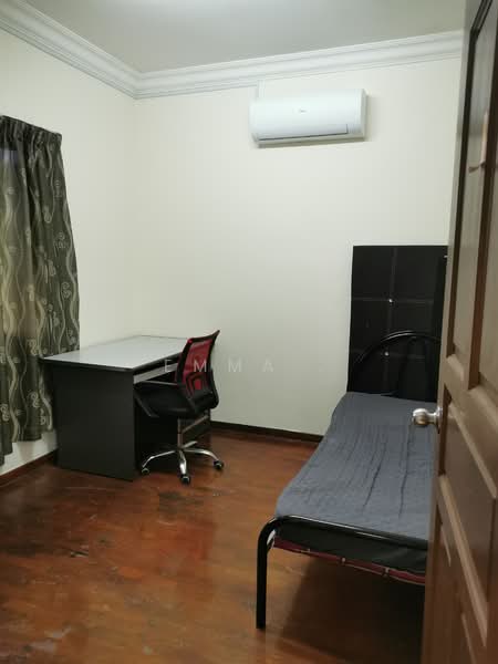 Condominium for Rent at Cyber Heights Villa - Emma . - Bedroom - PropertyGuru.com.my