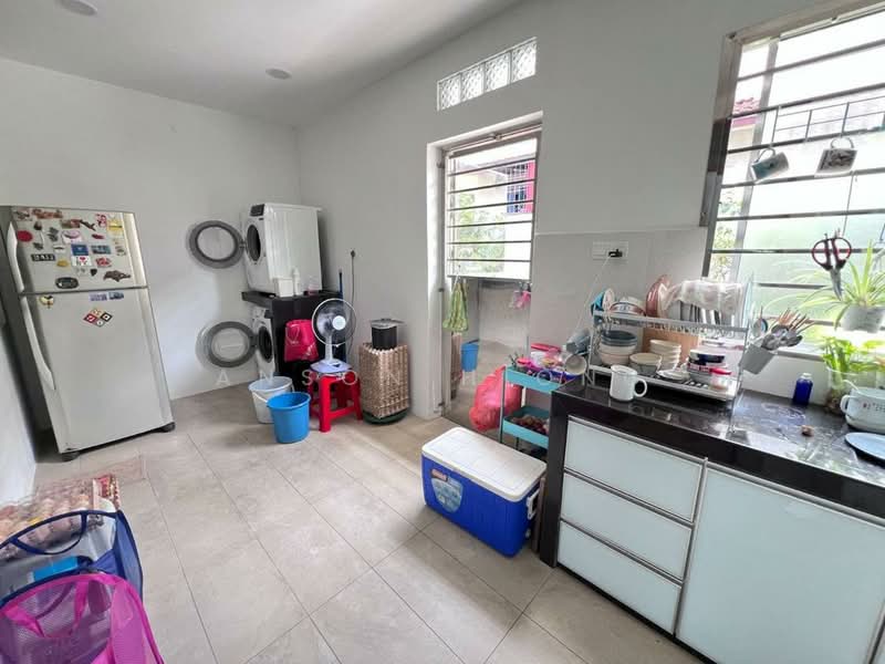 2-storey Terraced House for Sale in Taman Nusa Indah (Iskandar Puteri (Nusajaya)) - Anson Hiong - Kitchen - PropertyGuru.com.my