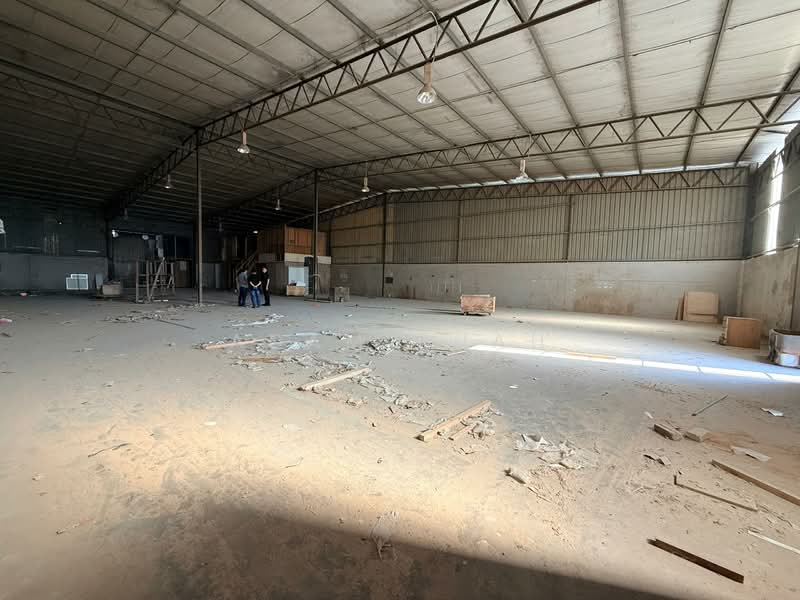 11,500 sqft Warehouse/Factory at Balakong for Rent untuk Untuk Disewa - RM 13,000 /bulan, Mac 2026 - Interior - PropertyGuru.com.my
