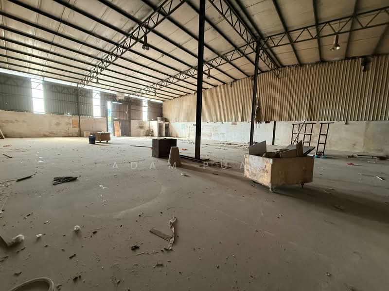 11,500 sqft Warehouse/Factory at Balakong for Rent untuk Untuk Disewa - RM 13,000 /bulan, Mac 2026 - PropertyGuru.com.my