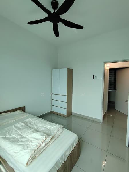 Royale Infinity untuk Untuk Disewa - RM 1,500 /bulan, Mac 2026 - Bedroom - PropertyGuru.com.my