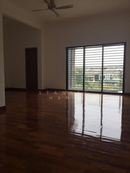 Rumah Teres 2.5-Tingkat untuk Dijual di Bandar Puteri Puchong (Puchong) - Stanley Hang - Living Room - PropertyGuru.com.my