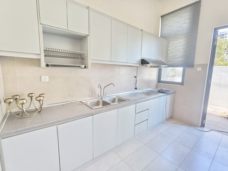 16 Quartz @ Melawati untuk Untuk Dijual - RM 1,500,000, Mac 2026 - Kitchen - PropertyGuru.com.my