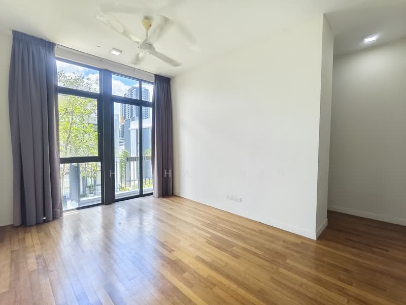 16 Quartz @ Melawati untuk Untuk Dijual - RM 1,500,000, Mac 2026 - Living Room - PropertyGuru.com.my