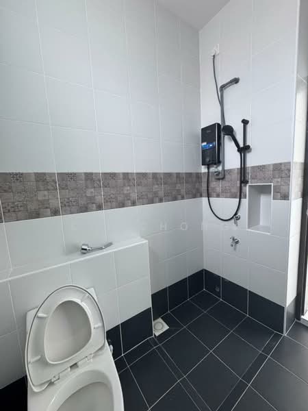 2-storey Terraced House for Rent in Johor Bahru (Johor) - C.T Chong - Bathroom - PropertyGuru.com.my