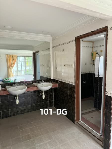Seksyen 17 Petaling Jaya untuk Untuk Dijual - RM 3,000,000, Mac 2026 - Bathroom - PropertyGuru.com.my