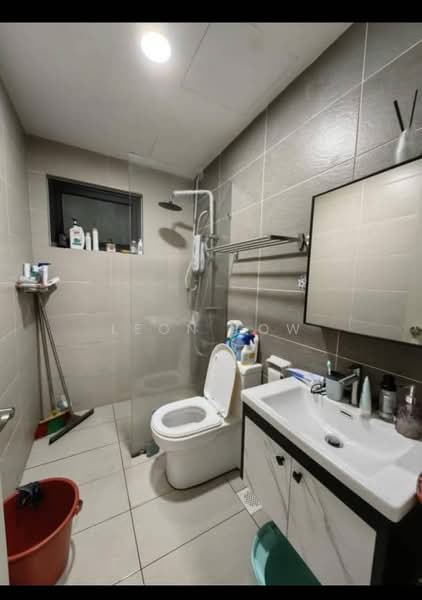 Condominium for Rent at Skyvilla @ D'Island - Leon Low - Bathroom - PropertyGuru.com.my