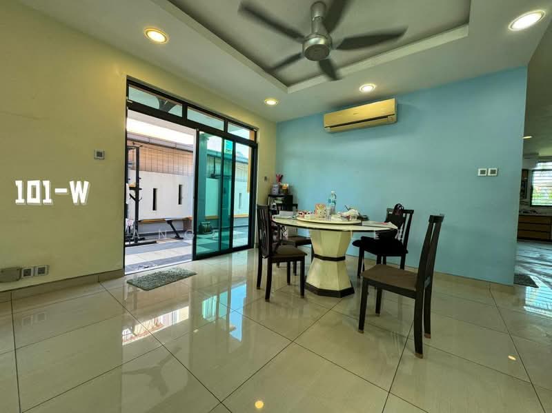 Bungalow for Sale in Aman Perdana (Kapar) - Angeline lee - Dining Room - PropertyGuru.com.my