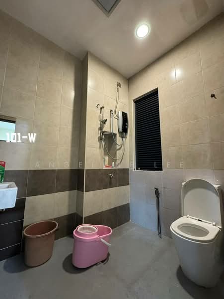 Bungalow for Sale in Aman Perdana (Kapar) - Angeline lee - Bathroom - PropertyGuru.com.my