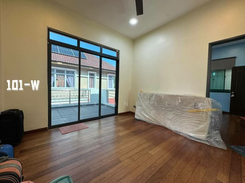 Bungalow for Sale in Aman Perdana (Kapar) - Angeline lee - Balcony - PropertyGuru.com.my