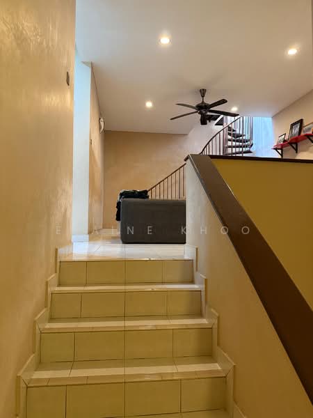 2-storey Terraced House for Sale in Alam Budiman (Shah Alam) - Elaine Khoo - Interior - PropertyGuru.com.my