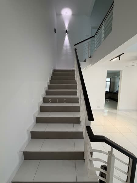 Bandar Dato Onn untuk Untuk Disewa - RM 3,800 /bulan, Mac 2026 - Staircase - PropertyGuru.com.my