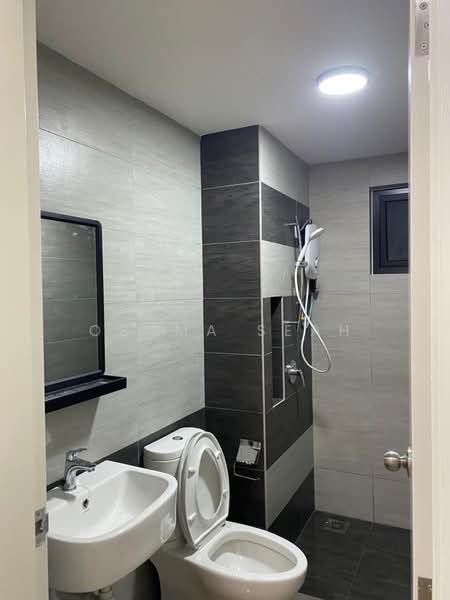 Condominium for Sale at Aster Residence - Obama Seah - Bathroom - PropertyGuru.com.my