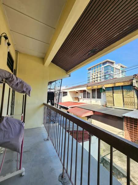 2-storey Terraced House for Sale in Kelana Jaya (Petaling Jaya) - Hazeman Omar - Balcony - PropertyGuru.com.my