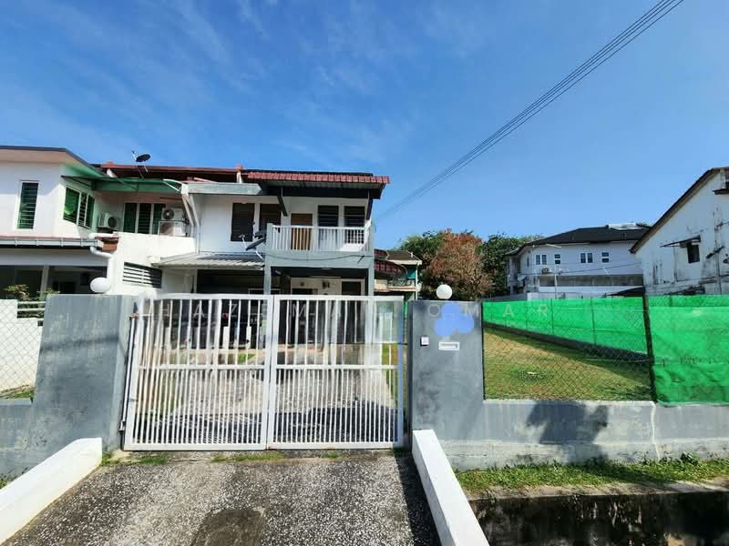 2-storey Terraced House for Sale in Kelana Jaya (Petaling Jaya) - Hazeman Omar - Exterior - PropertyGuru.com.my