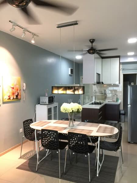 Service Residence for Sale at Vista Alam Serviced Apartment - WL Wan - Dining Room - PropertyGuru.com.my