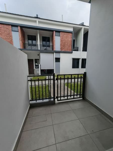 Rumah Teres untuk Disewa di Sungai Buloh (Selangor) - KC Cheah - Exterior - PropertyGuru.com.my