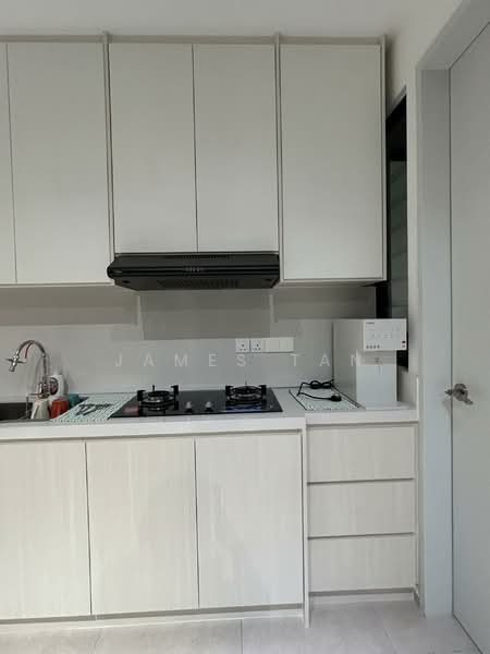 EdgeWood Residences @ SkySanctuary untuk Untuk Disewa - RM 2,400 /bulan, Apr 2026 - Kitchen - PropertyGuru.com.my