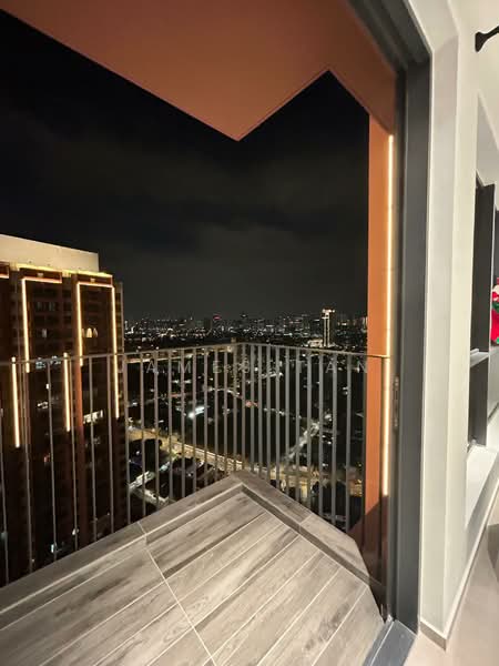 EdgeWood Residences @ SkySanctuary untuk Untuk Disewa - RM 2,400 /bulan, Apr 2026 - Balcony - PropertyGuru.com.my