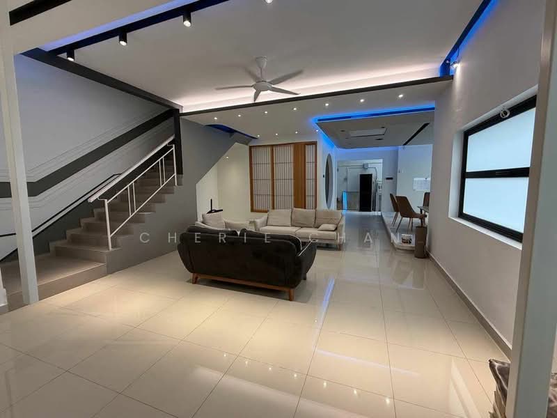Cluster House for Sale in Skudai (Johor) - Cherie Chan - Living Room - PropertyGuru.com.my