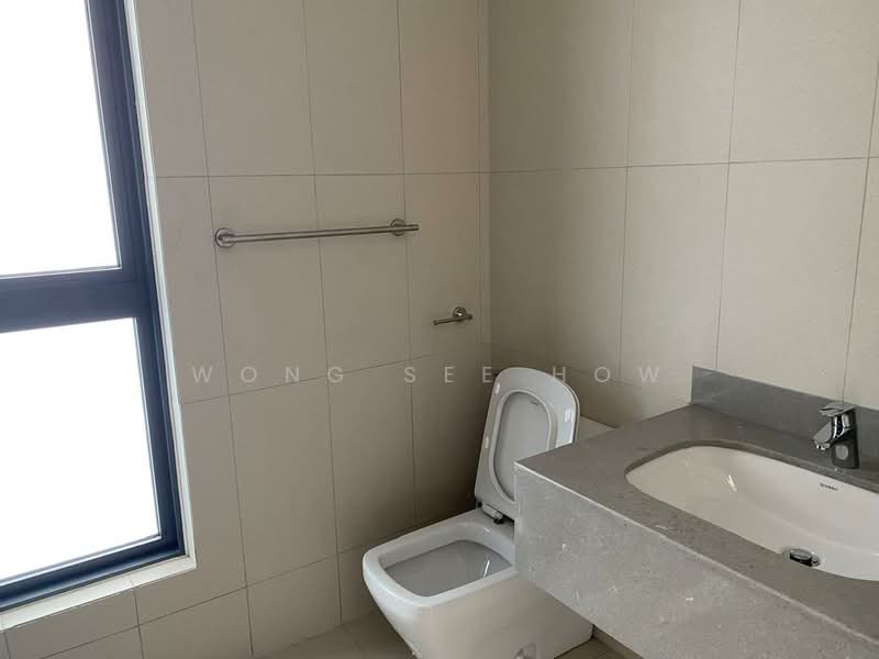 Condominium for Sale at One Cochrane Residence - Wong See How - Bathroom - PropertyGuru.com.my