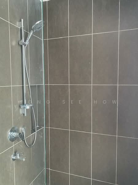 Condominium for Sale at One Cochrane Residence - Wong See How - Bathroom - PropertyGuru.com.my