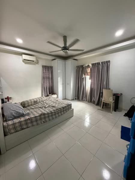 Nusa Bayu untuk Untuk Dijual - RM 620,000, Apr 2026 - Bedroom - PropertyGuru.com.my