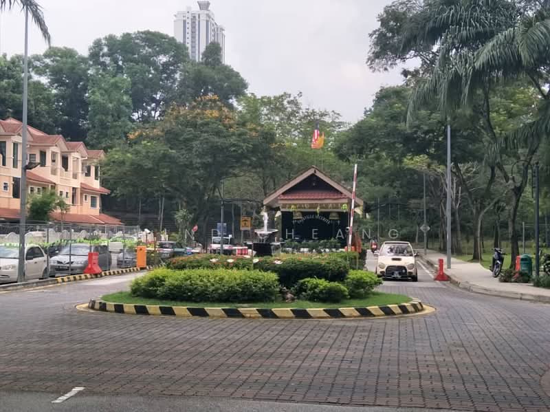 Townhouse for Sale in Petaling Jaya (Selangor) - Wind Cheang - Exterior - PropertyGuru.com.my