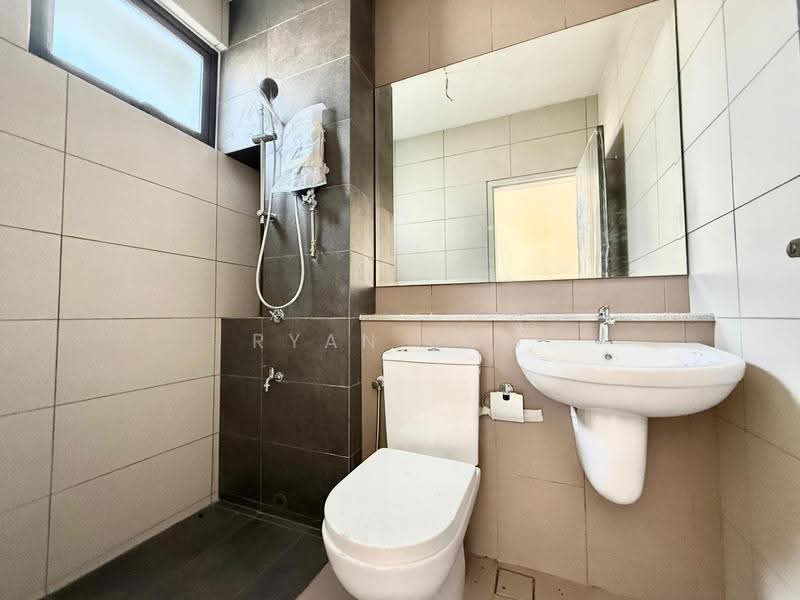 2-storey Terraced House for Sale in Elmina (Shah Alam) - Ryan Soo - Bathroom - PropertyGuru.com.my