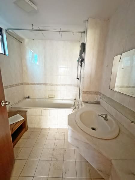 Puteri Palma Condominiums untuk Untuk Dijual - RM 400,000, Mac 2026 - Bathroom - PropertyGuru.com.my