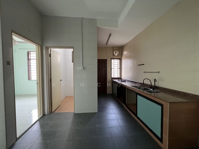 Jalan Jaya Putra @ Jp perdana untuk Untuk Disewa - RM 2,000 /bulan, Mac 2026 - Kitchen - PropertyGuru.com.my