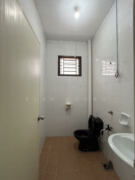 Jalan Jaya Putra @ Jp perdana untuk Untuk Disewa - RM 2,000 /bulan, Mac 2026 - Bathroom - PropertyGuru.com.my