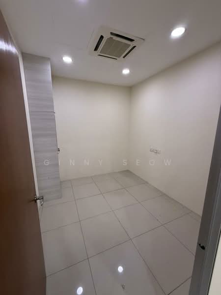 Shop / Office for Sale in Bandar Puteri Puchong (Puchong) - Ginny Seow - PropertyGuru.com.my
