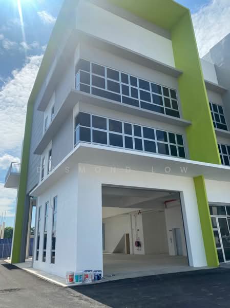 Factory for Rent in Puchong (Selangor) - Desmond Low - Exterior - PropertyGuru.com.my