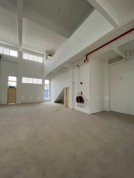Factory for Rent in Puchong (Selangor) - Desmond Low - Interior - PropertyGuru.com.my