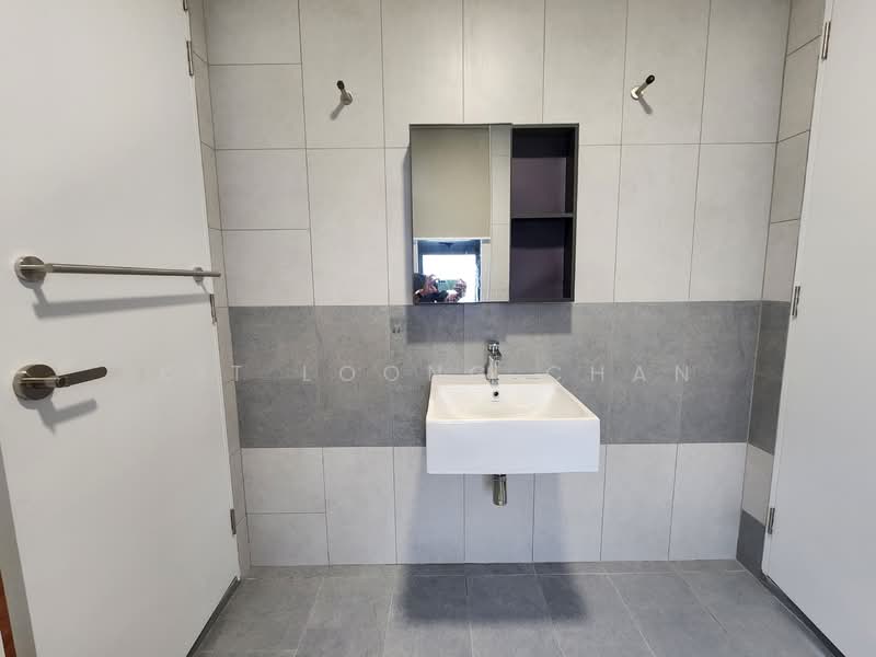 Jardin Residences untuk Untuk Dijual - RM 900,000, Mac 2026 - Bathroom - PropertyGuru.com.my