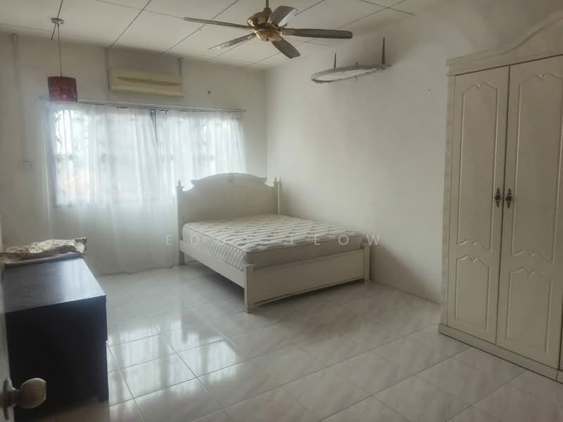 Taman Paya Emas untuk Untuk Dijual - RM 520,000, Mac 2026 - Bedroom - PropertyGuru.com.my