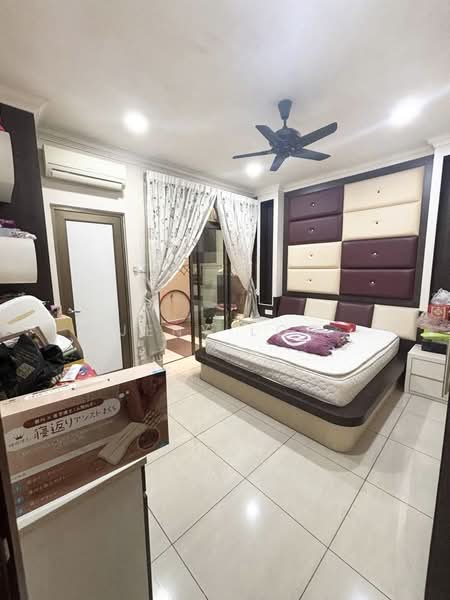 Cluster House for Sale in Taman Sutera (Johor Bahru) - Jeny Loo - Bedroom - PropertyGuru.com.my