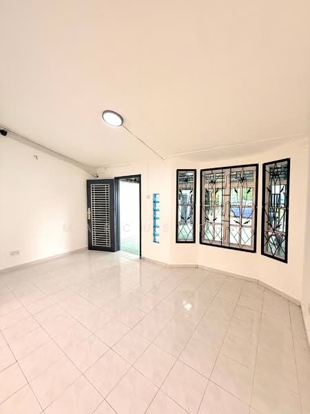 Pasir Gudang Pasirs Gudangs untuk Untuk Dijual - RM 370,000, Mac 2026 - Living Room - PropertyGuru.com.my