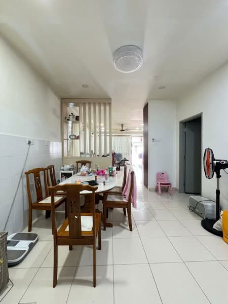 2-storey Terraced House for Sale in Johor Bahru (Johor) - Kim . - Dining Room - PropertyGuru.com.my