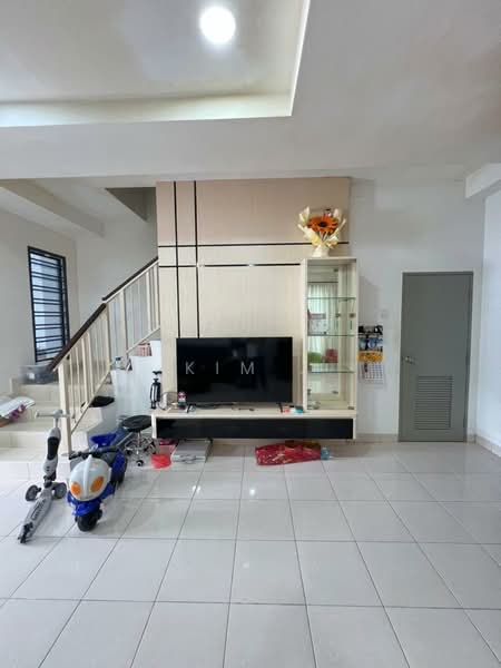 2-storey Terraced House for Sale in Johor Bahru (Johor) - Kim . - Living Room - PropertyGuru.com.my